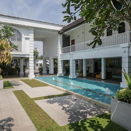 Hibiscus Beach Hotel & Villas Kalutara Exteriör bild