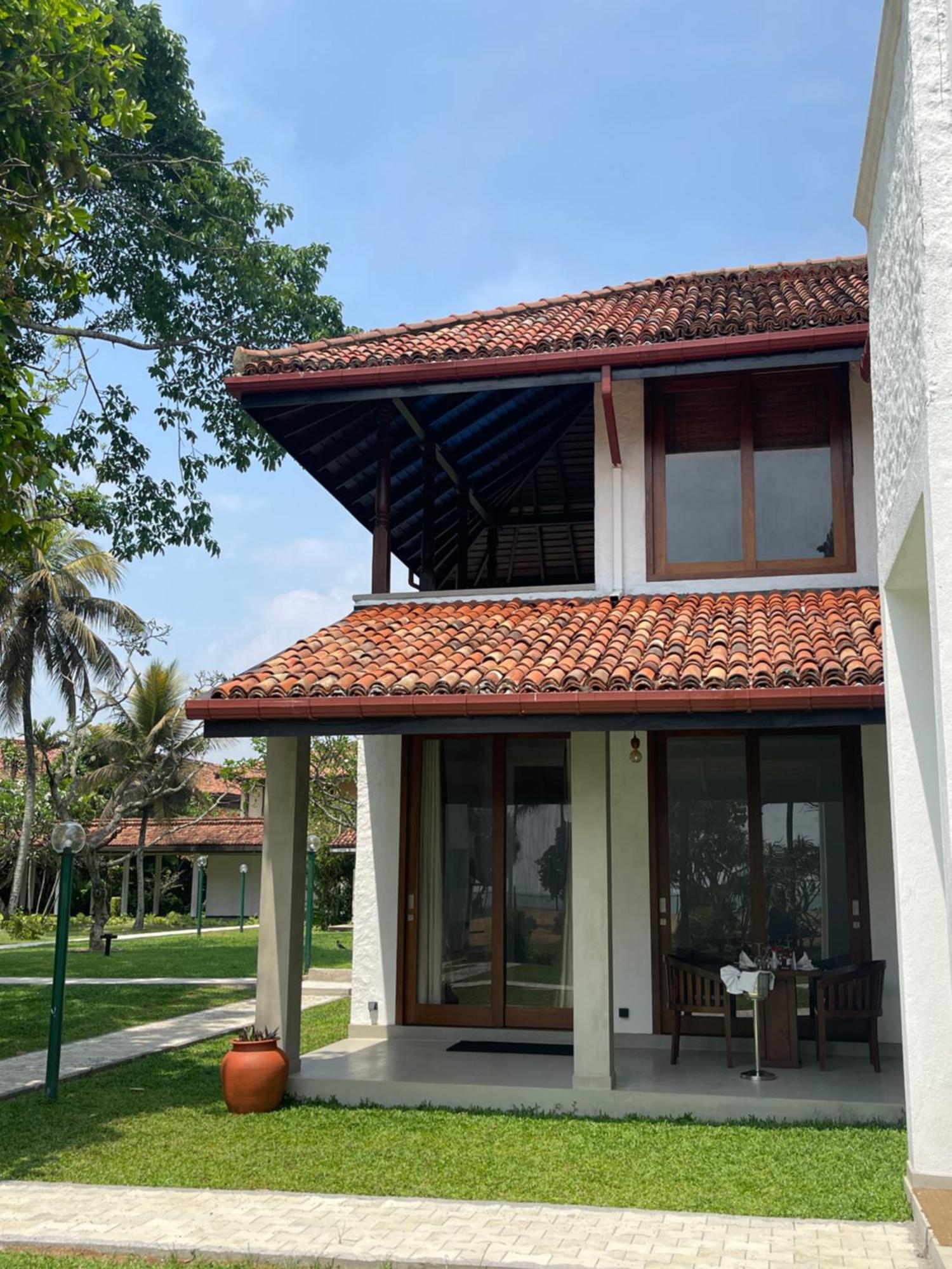 Hibiscus Beach Hotel & Villas Kalutara Exteriör bild