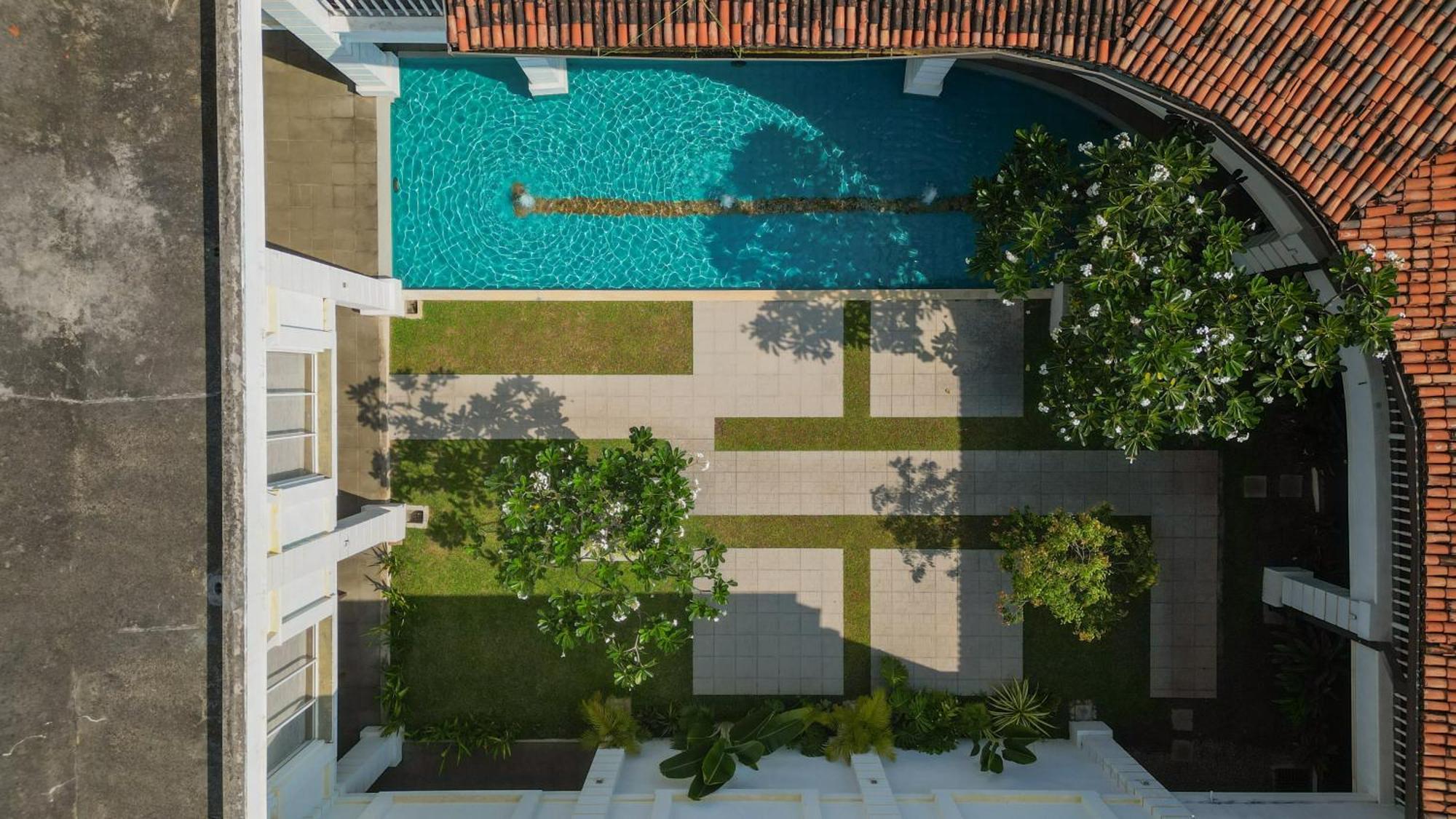 Hibiscus Beach Hotel & Villas Kalutara Exteriör bild